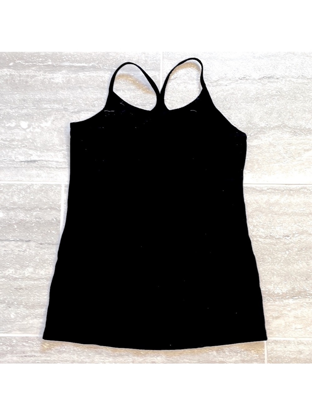 Black Onzie Yoga Tank Top Small Built-in Bra, Flattering & Fitted